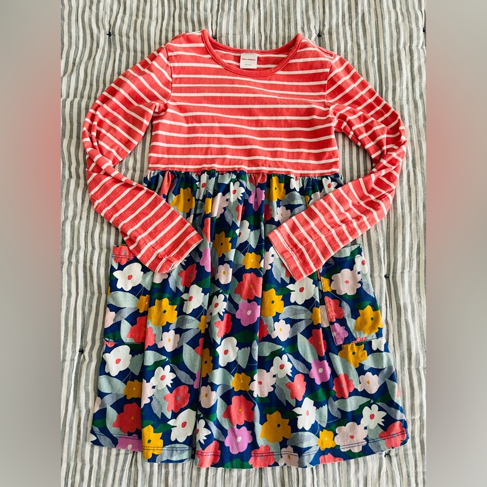 Hanna Andersson size 130 (8) Dress